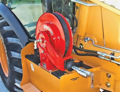 Hydraulic Couplers for Skid Steer Loaders 